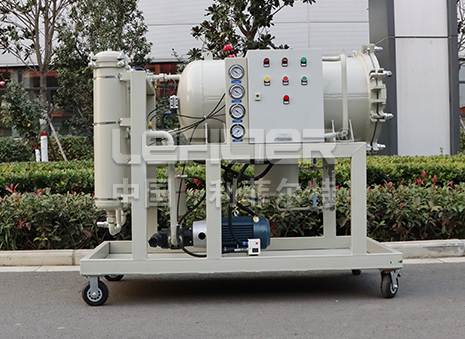 聚結(jié)脫水濾油機(jī)如何更換預(yù)、精過(guò)濾器濾芯？